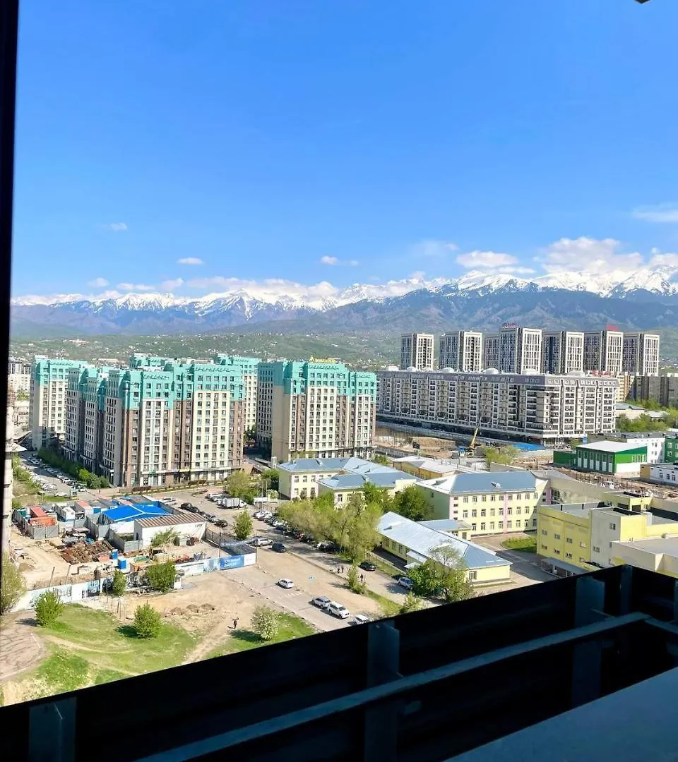Apartmán R-House C Шикарным Видом На Горы Almaty